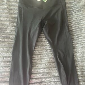 Halara sculpting Leggings